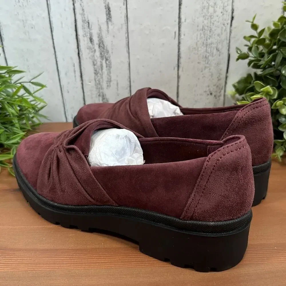 NWOT Clarks Collection Calla Style Ruched Slip‎ On Loafers Size 8